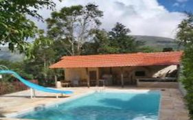 Casa acolhedora com lazer e espaço gourmet